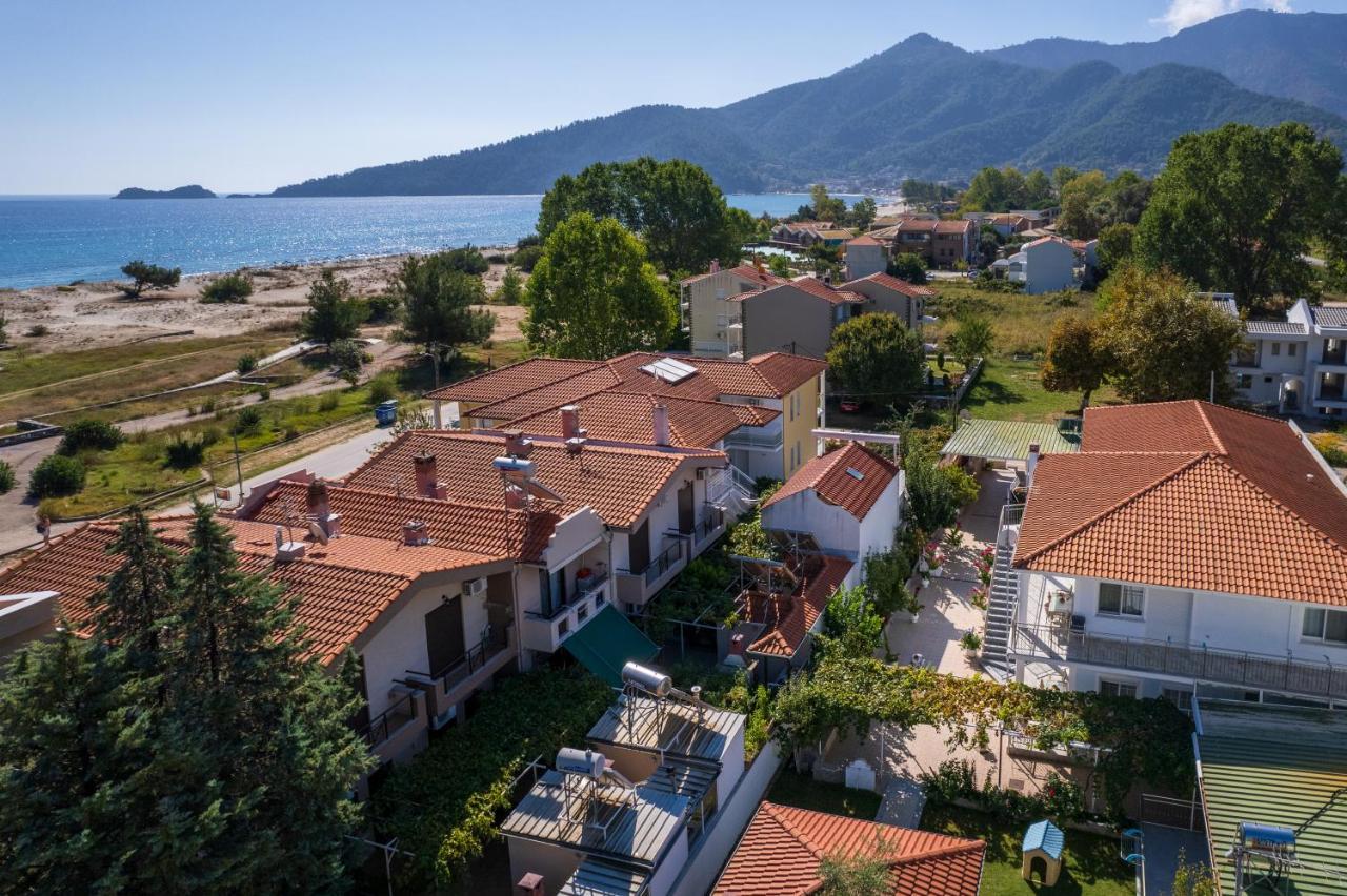 Villa Romantika Chrisi Ammoudia Esterno foto